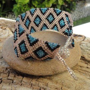 🐚 Beaded Bracelet, Handmade Peyote Stitch Glass Beaded Bracelet ✨